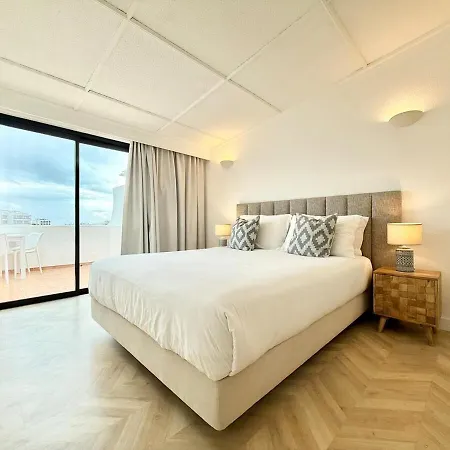 Penthouse S.jorge Seaview T4 Appartement Quarteira