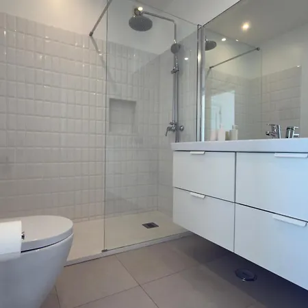 Penthouse S.jorge Seaview T4 Daire *