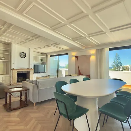 Penthouse S.jorge Seaview T4 * Quarteira