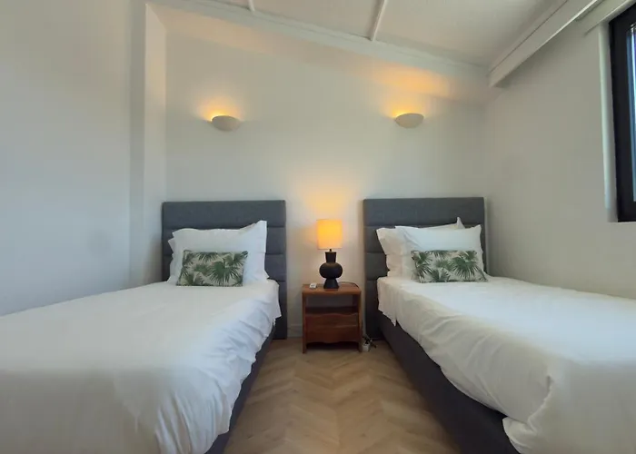 Penthouse S.jorge Seaview T4 Quarteira