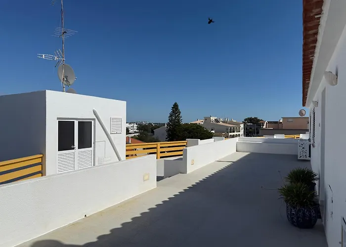 Penthouse S.jorge Seaview T4 Quarteira